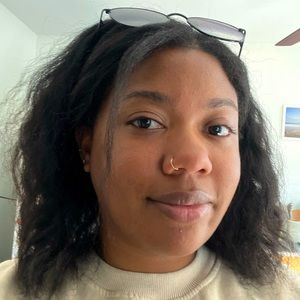 Meet your Posher, Angelique